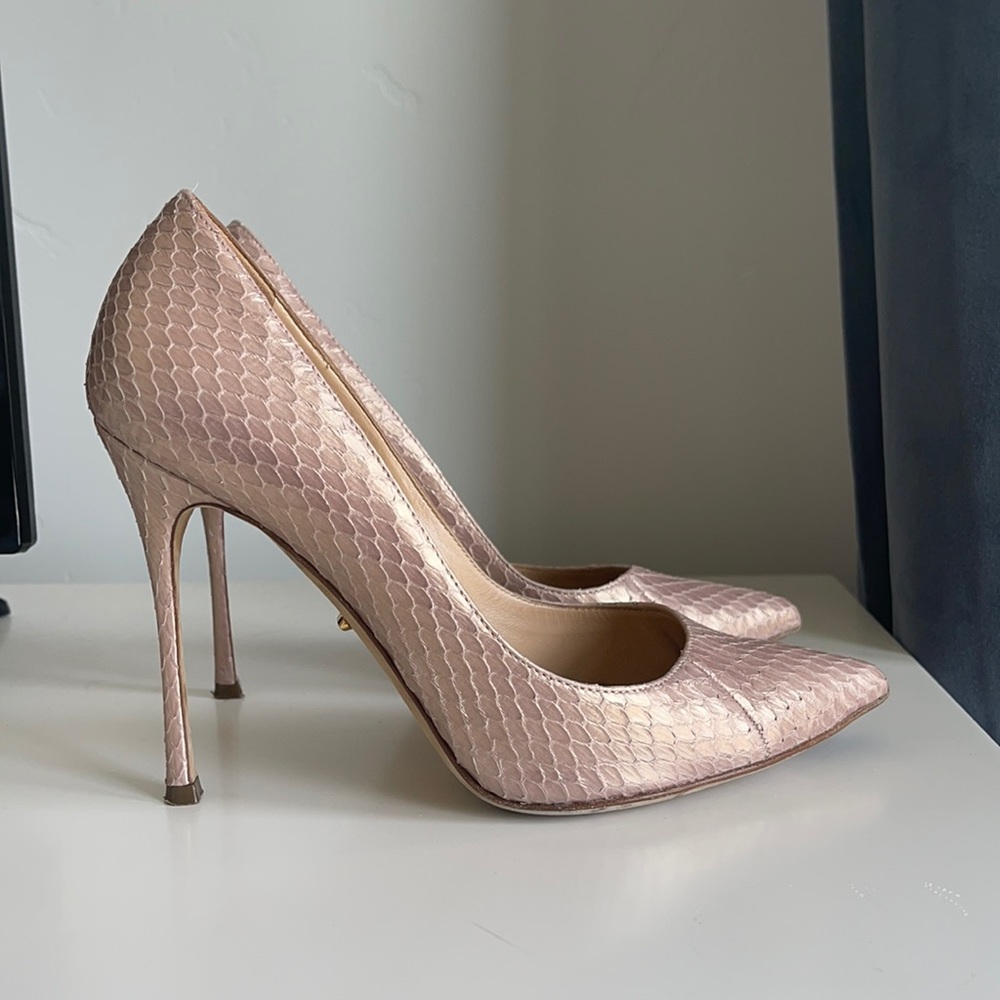 Sergio Rossi Pink Textured Heels
